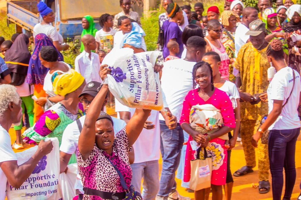December Communities Outreach 2025 tagged Beta Food, Beta Laughter held at Igando Lagos state.